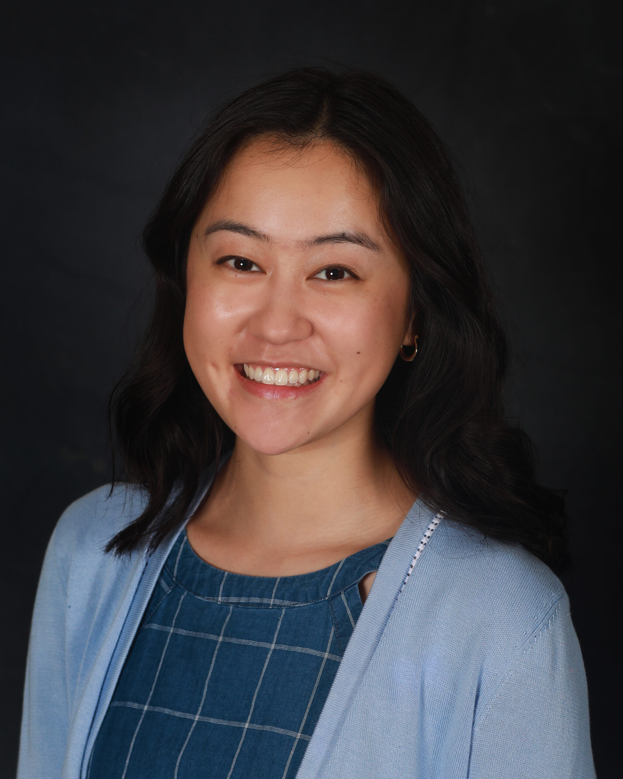 Biomedical sciences major Mallory Thompson '26 received the Rae Elizabeth Smith ’59 Washington Scholarship, providing her full tuition, fees, and housing and dining to attend UMW, as well as the Grellet C. Simpson International Scholarship, giving her the opportunity to study abroad in Ireland.